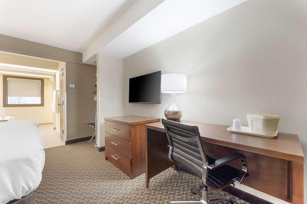 Comfort Inn & Suites Geistown Quarto foto